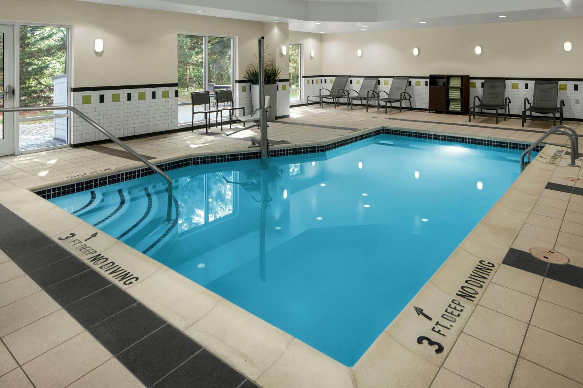 Fairfield Inn & Suites By Marriott Carlisle Exteriör bild