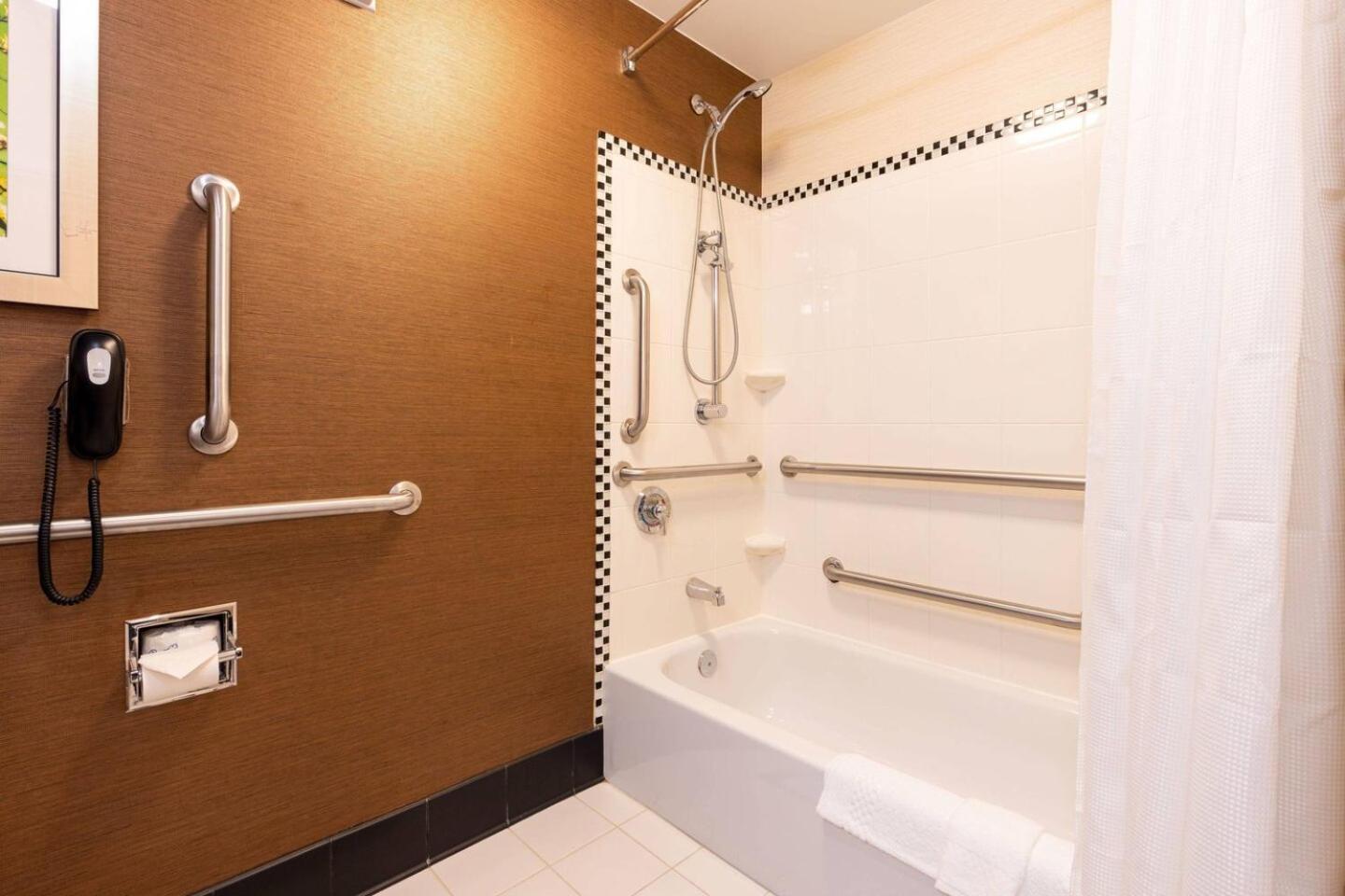 Fairfield Inn & Suites By Marriott Carlisle Exteriör bild