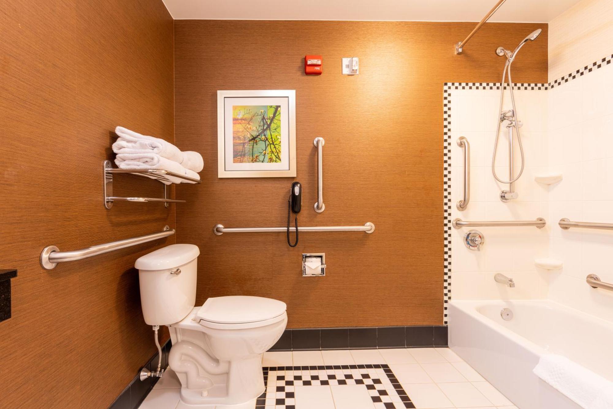 Fairfield Inn & Suites By Marriott Carlisle Exteriör bild